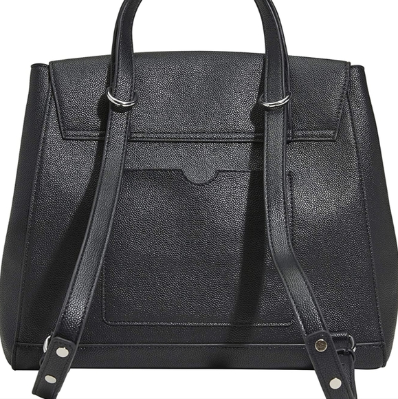 Black vegan leather diapers bag by honest - Picture 7 of 11